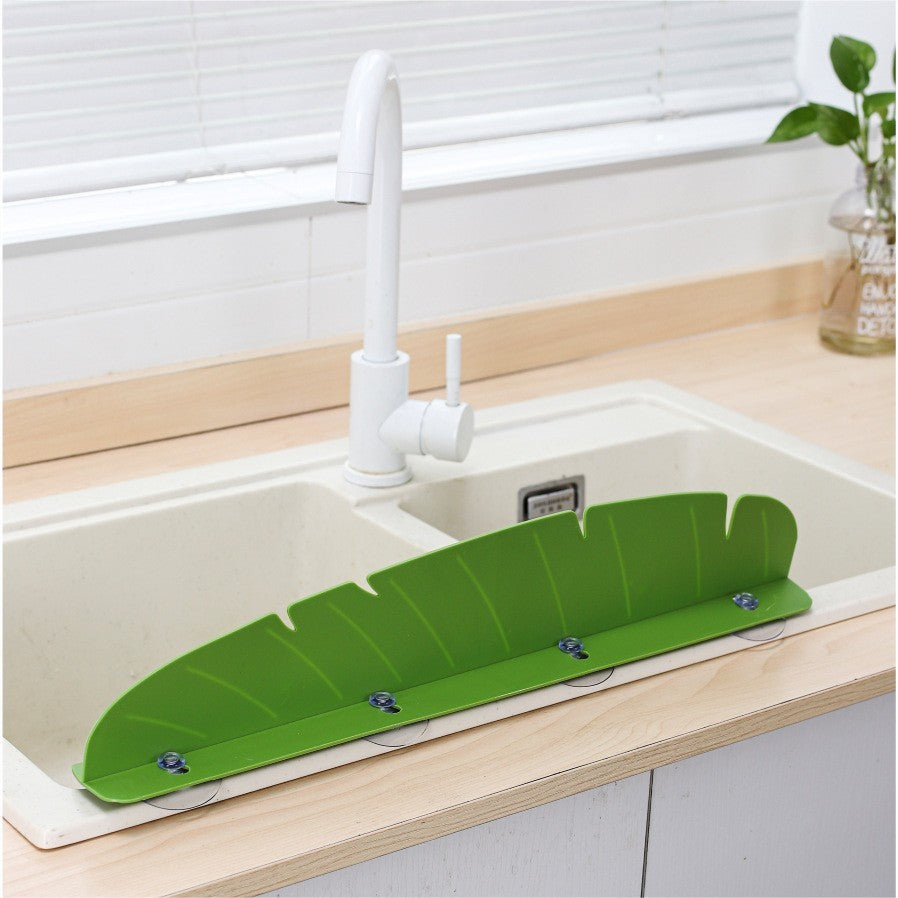 Banana Leaves Sink Water Baffle – Suction Cup Anti‑Splash Plate
